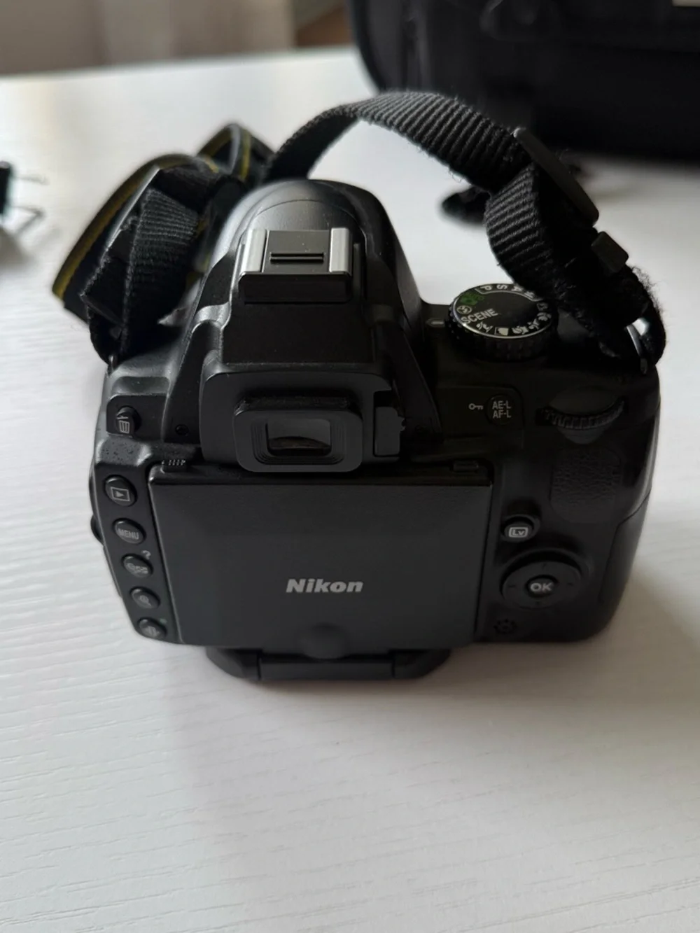 Nikon D5000 DSLR Camera + AF-S DX VR 55-200mm Lens W/ An Extra Lens
